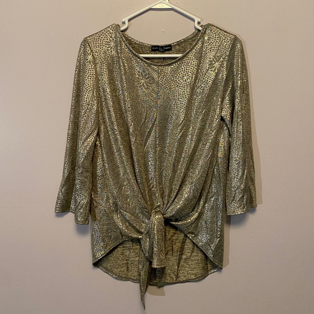 Silver 3/4 sleeve tie front shirt